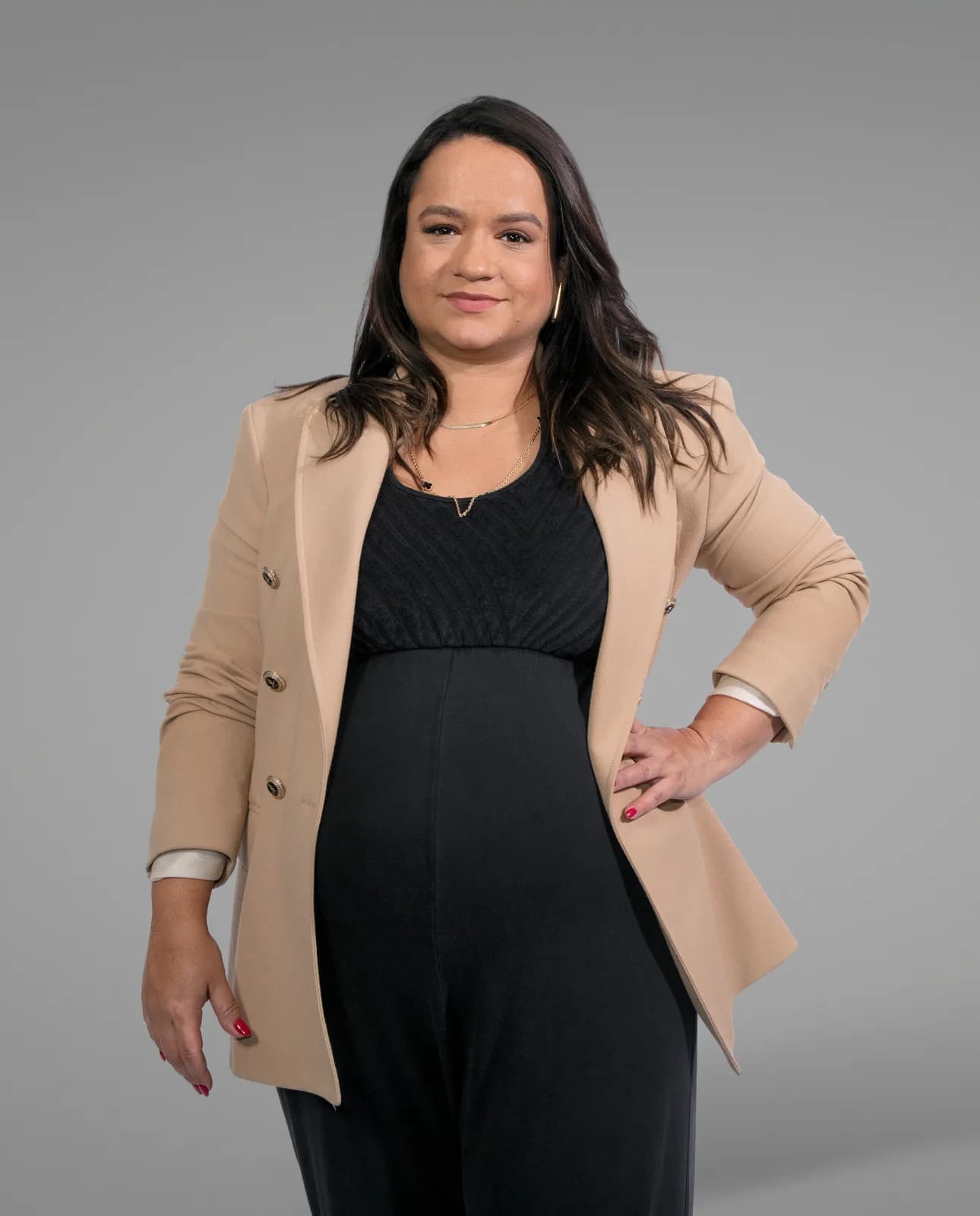 Retrato feminino de blazer bege